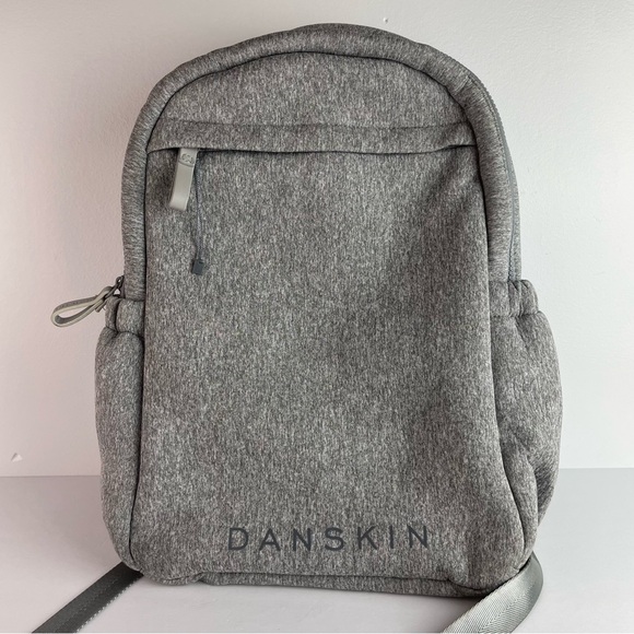 Danskin NWOT Murphey Puffer Neoprene Gray Backpack - Picture 1 of 6
